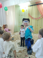 С днем рождения поздравляем С днем рождения поздравляем.